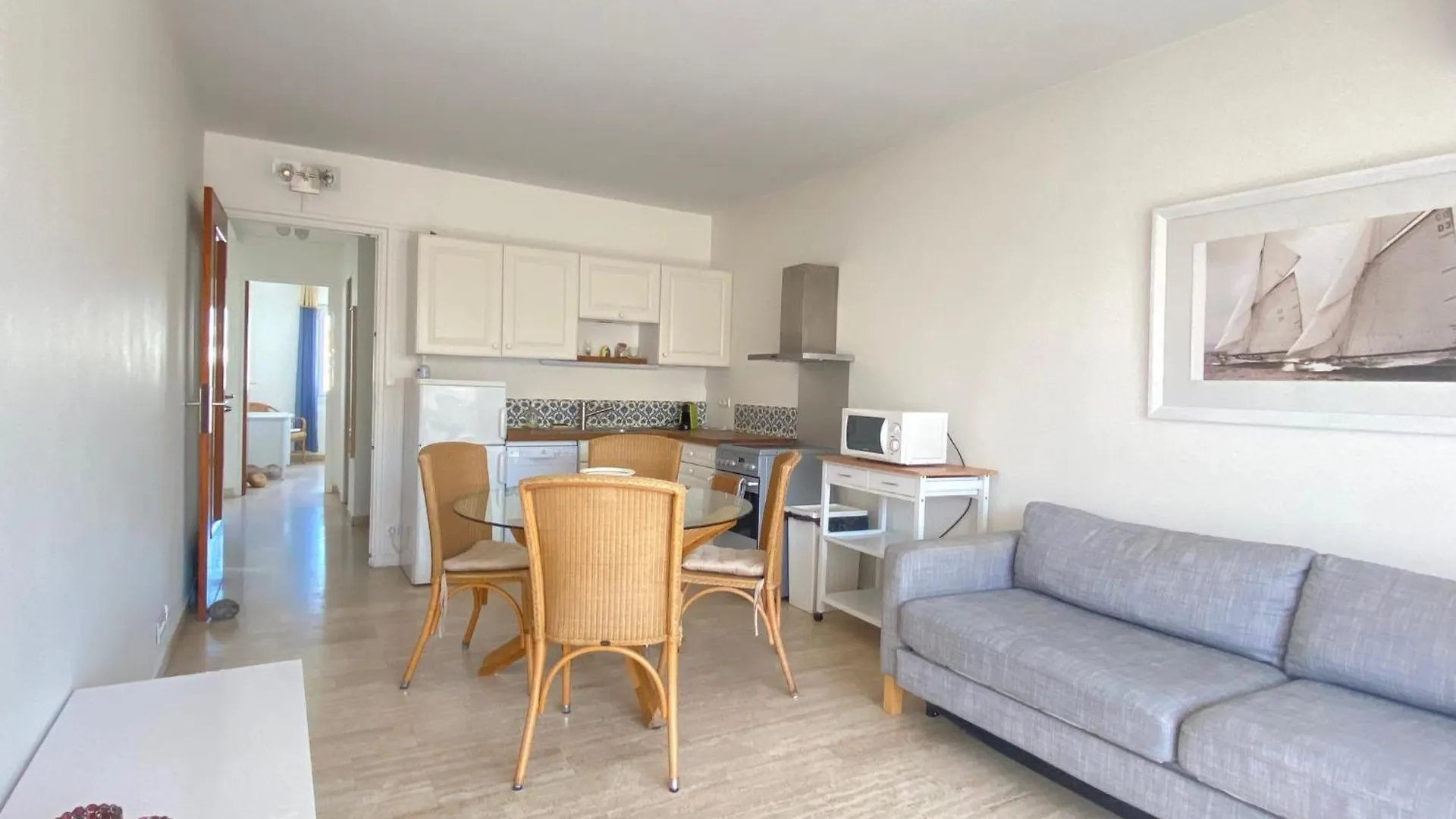 Appartement T3 plein centre de Sanary